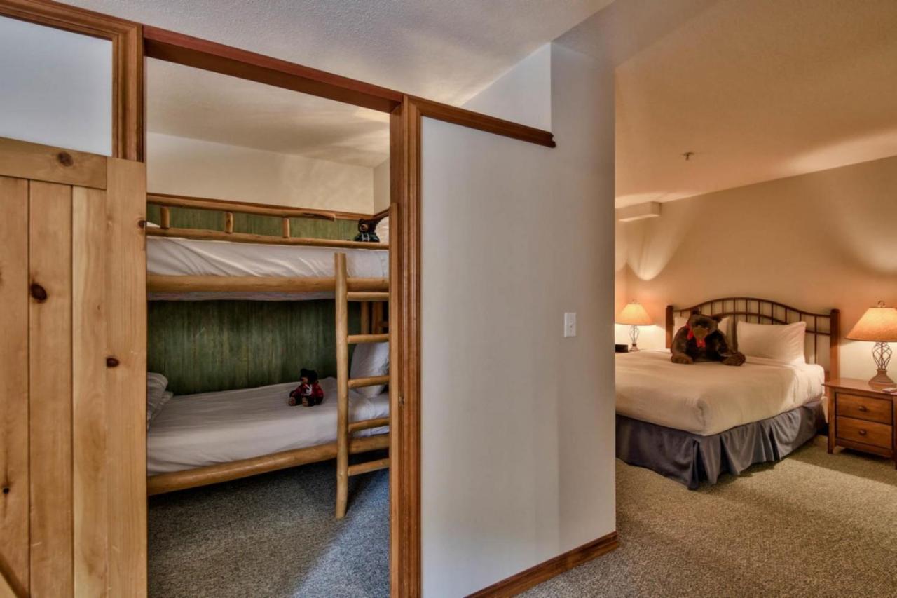 Hearthstone Lodge And Hotel By Bear Country Sun Peaks Bagian luar foto