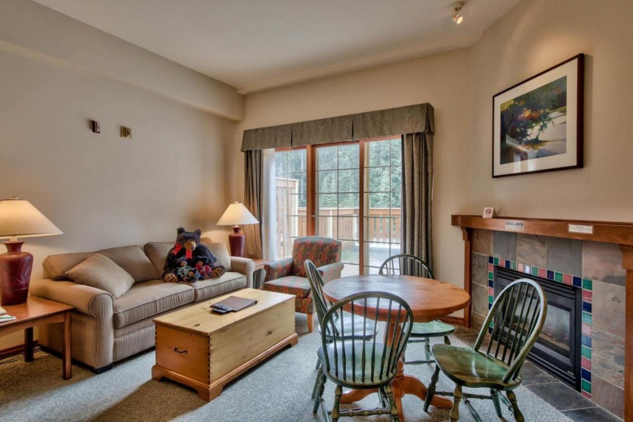 Hearthstone Lodge And Hotel By Bear Country Sun Peaks Bagian luar foto